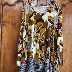 Logo Flowy Brown/Maroon Deep Gold Tunic XL/1X